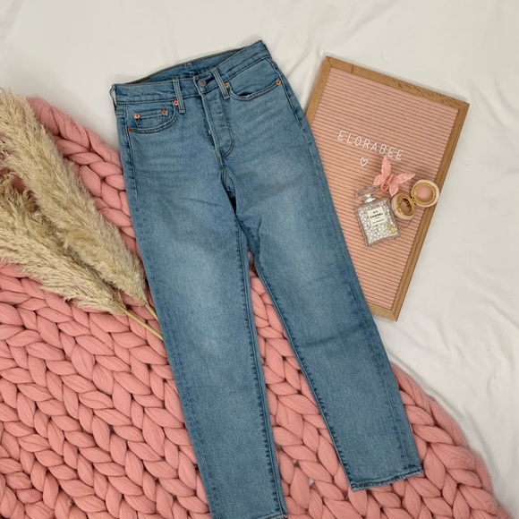 Levis Wedgie Jeans - Picture 3 of 8